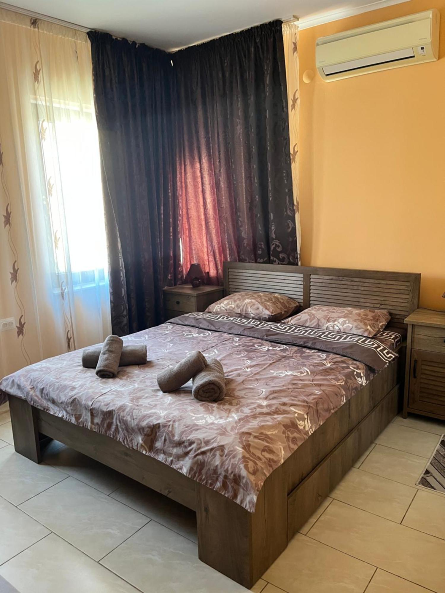 Guesthouse Zornitsa Chisarja Exteriör bild